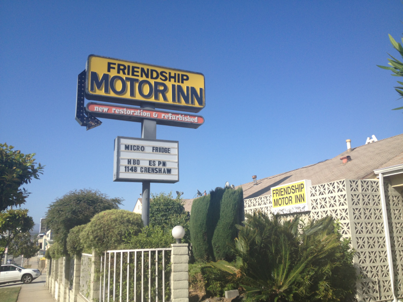 Friendship Motor Inn: Free Internet: Central LA Motel